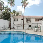 In Parque Cattleya, Playa De Americas Apartment