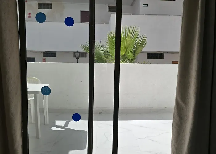 Apartament In Parque Cattleya, Playa De Americas Playa de las Americas (Tenerife)